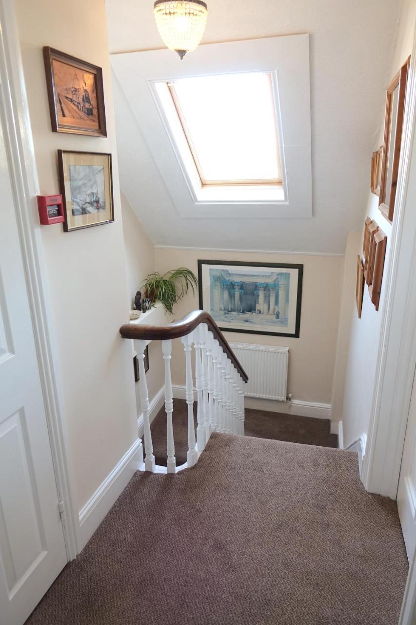Chilterns Guest House Llandudno Eksteriør bilde